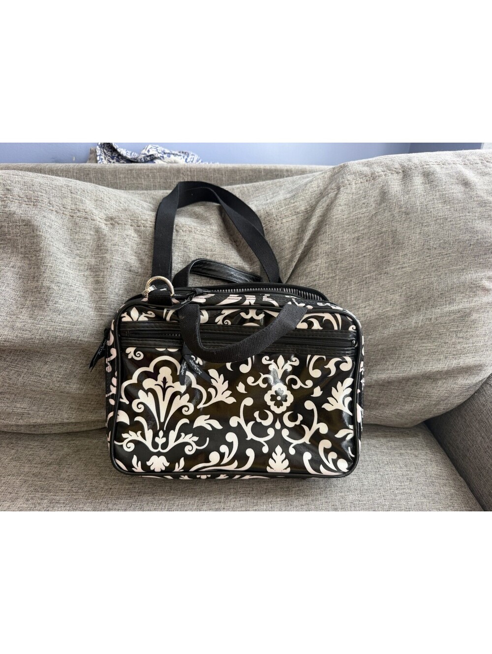 Thirty One True Beauty Bag In Parisian Pop Makeup Organizer
